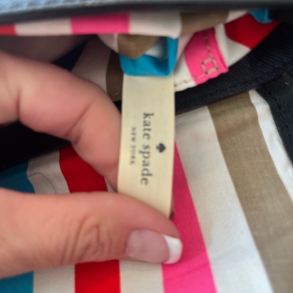 EUC Kate Spade Black Crossbody - Picture 4 of 6